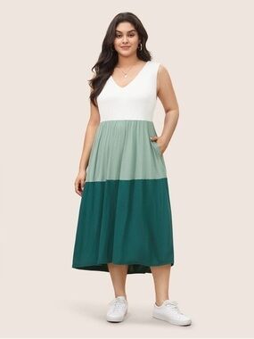 BloomChic Colorblock V-Neck Midi Dress in White, Sage, Teal